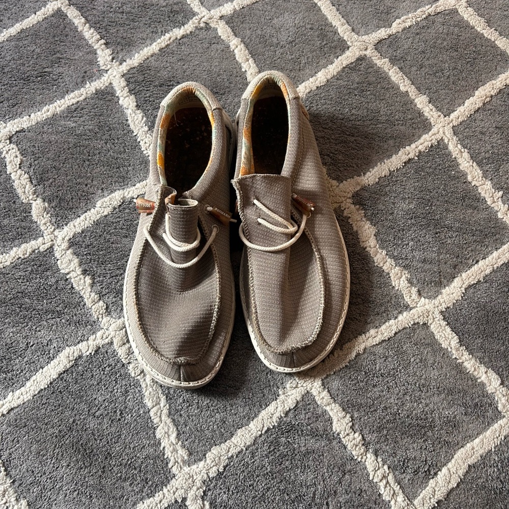 Hey Dude Men's Gray Boat Shoes